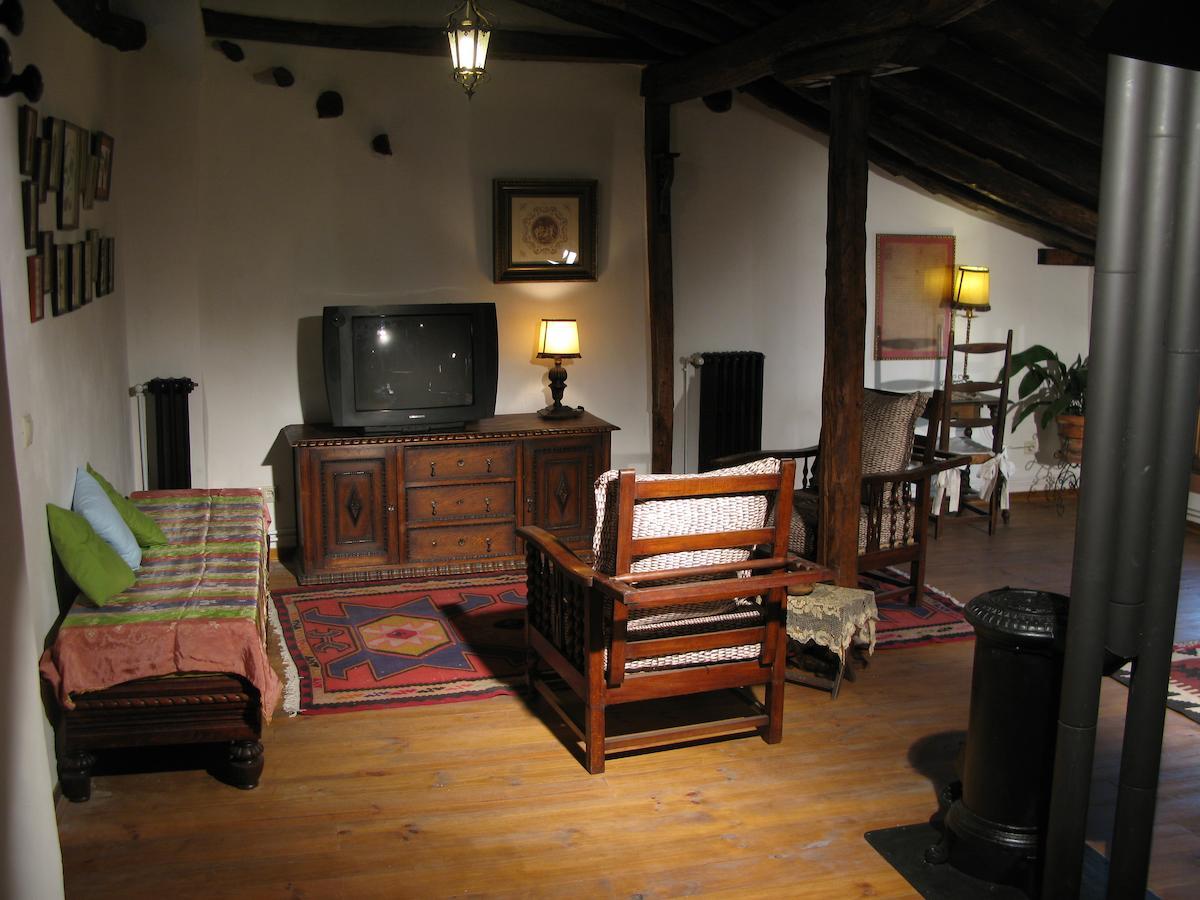 La Carpinteria Casa Rural Romanones Bagian luar foto